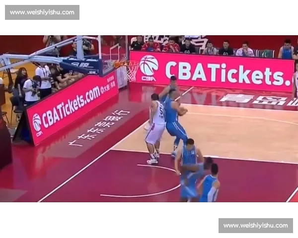 CBA联赛精彩对决再现激烈场面 强强对话决定季后赛席位